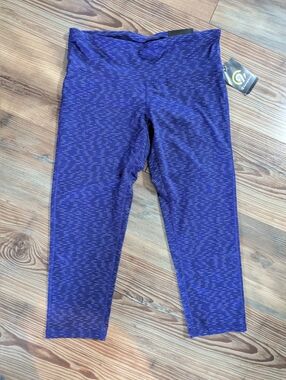 C9 Champion Freedom Purple Cropped Tight Activewear Leggings Medium NWT